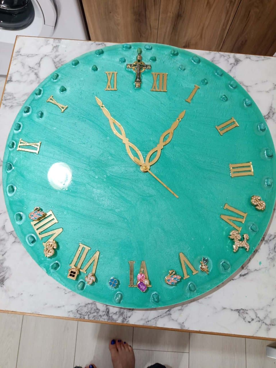 ხელნაკეთი რეზინის საათი — მწვანე